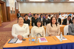 LINE_ALBUM_28569_260528_64
